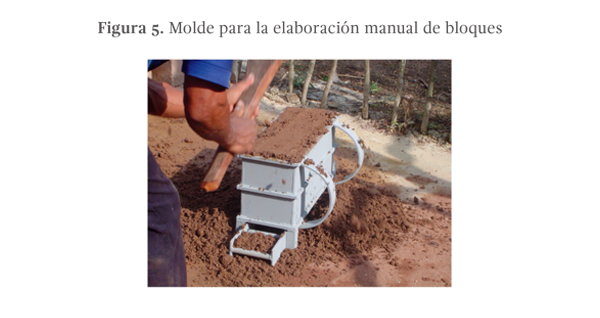 Figura 5. Molde para la elaboración manual de bloques